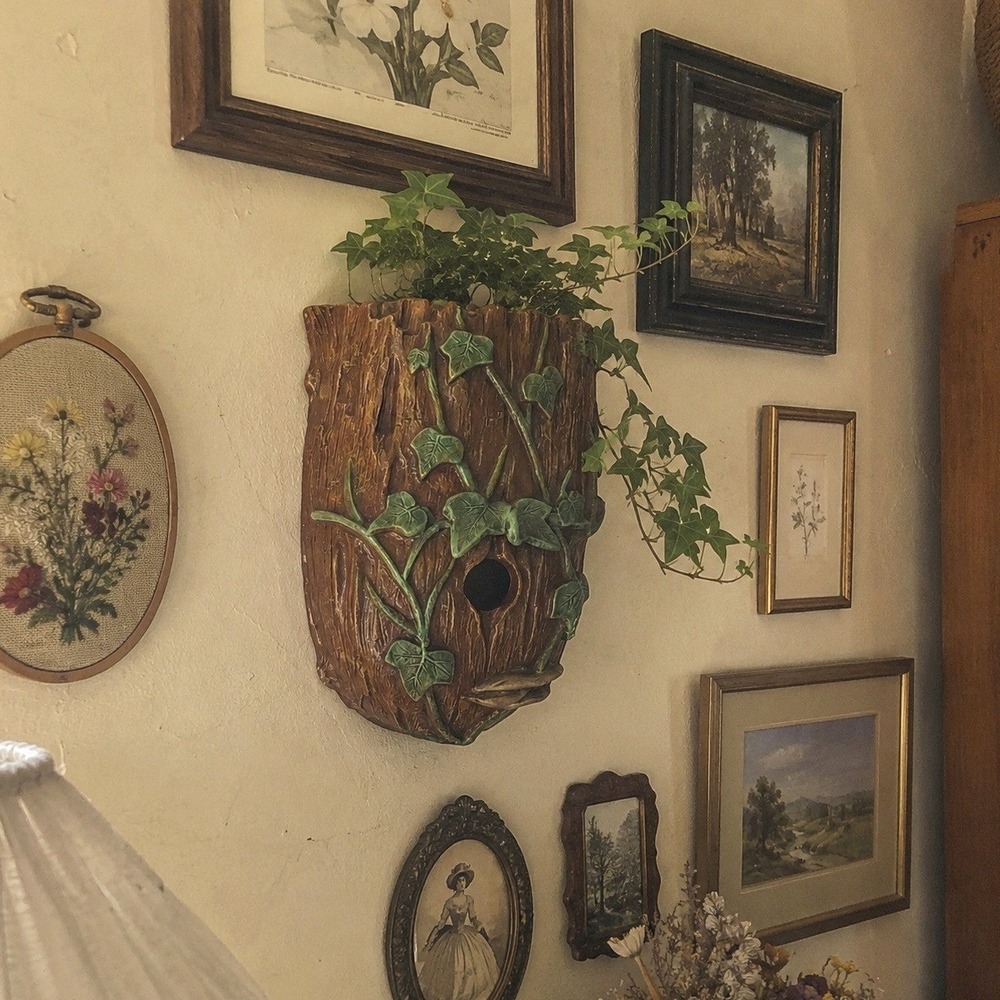 Vintage Tree Stump Wall Planter‎ Ivy Hanging Pocket Woodland Cottage Decor 70s